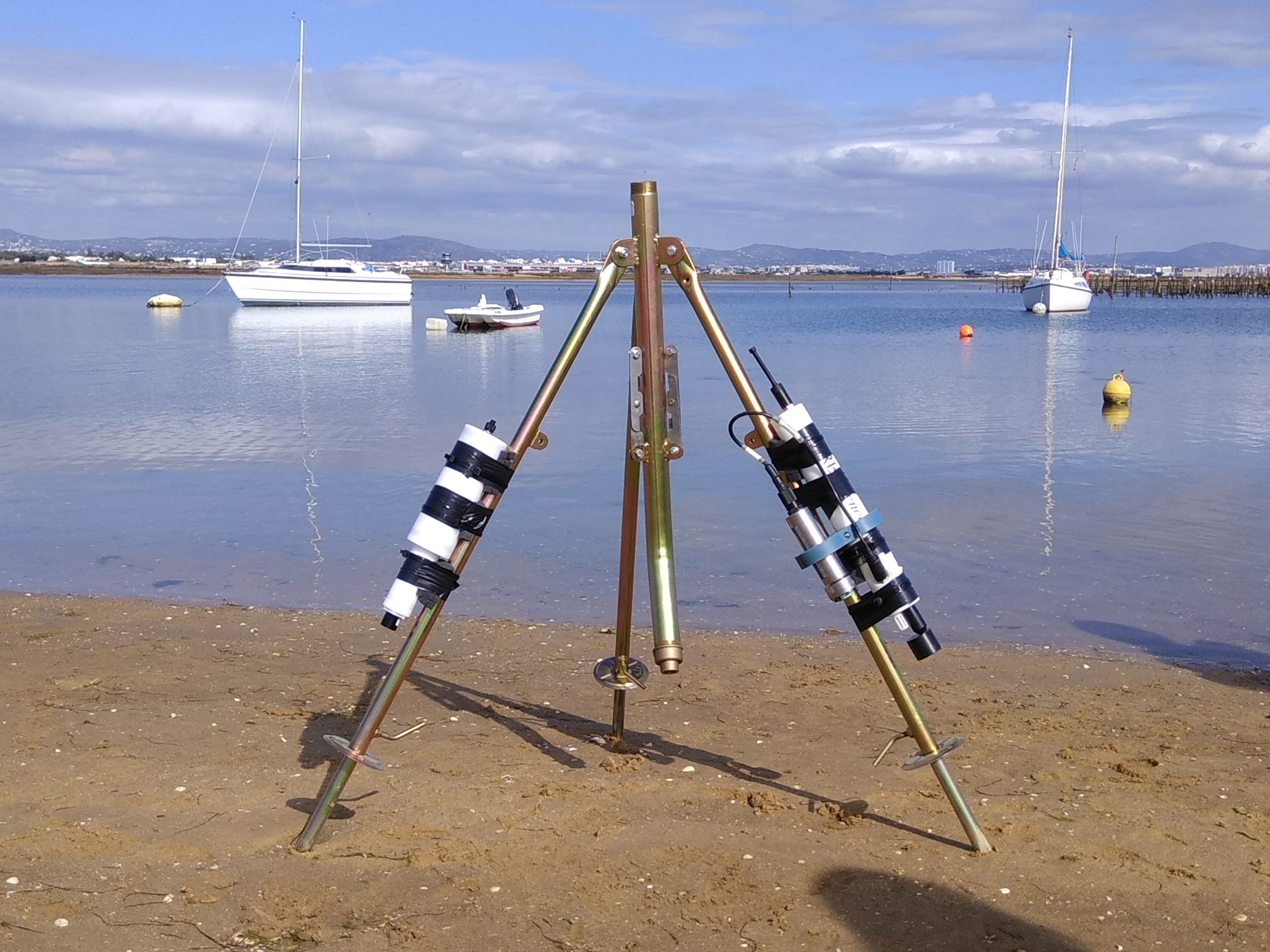 tripod in Ria Formosa